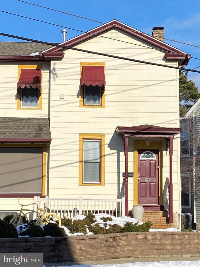 101 Ellis St unit 2ND FLOOR, Haddonfield, NJ 08033 - photo 2