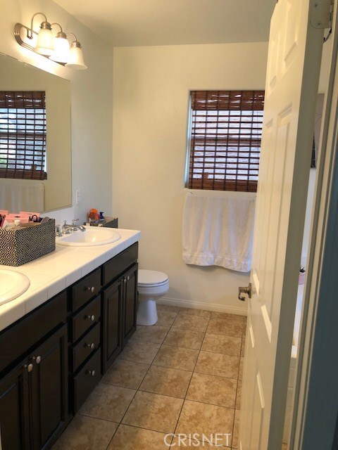 13731 Barbara Ln, Sylmar, CA 91342 - photo 3