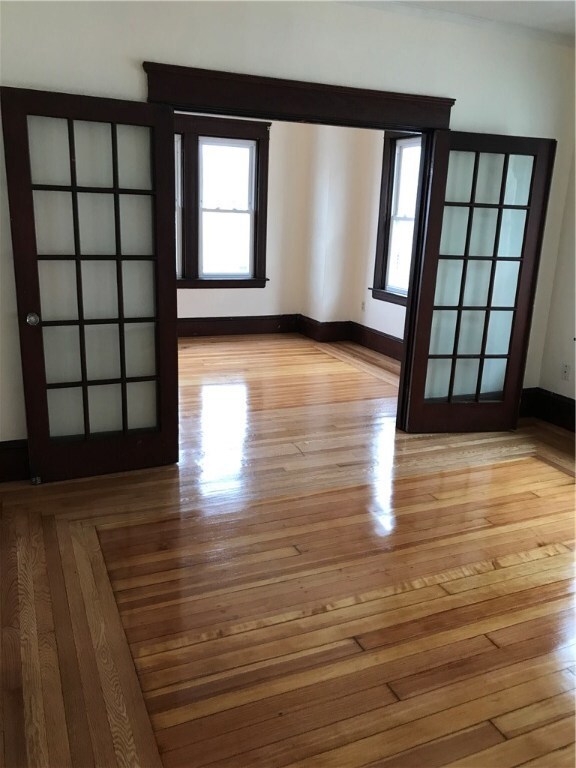 DOUBLE PARLOR
