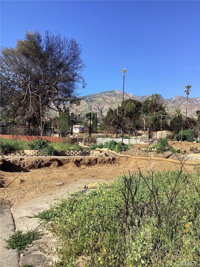 305 W Las Flores Dr, Altadena, CA 91001 - photo 3