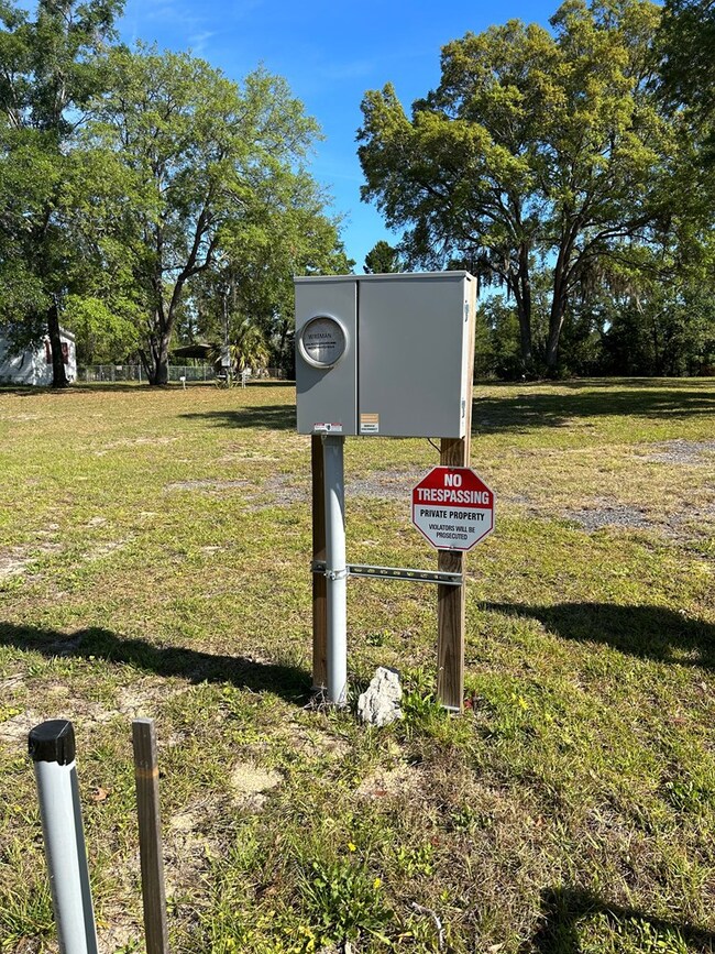 1011 Gary Ln NE, Steinhatchee, FL 32359 - photo 2