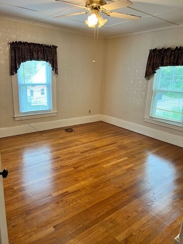 252 N Main St unit 2, Orange, MA 01364 - photo 3