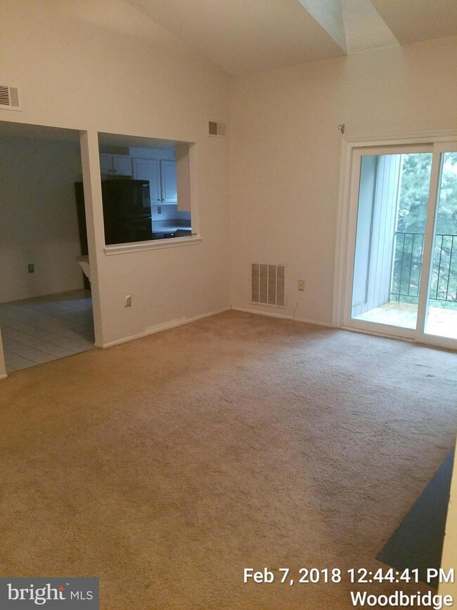 2777 Bordeaux Place unit 24C7, Woodbridge, VA 22192 - photo 6