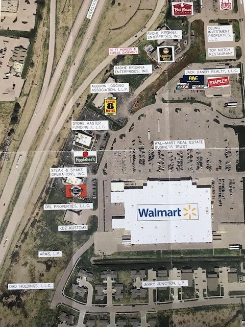 1043 W 7th St, Auburn, IN 46706 - photo 2