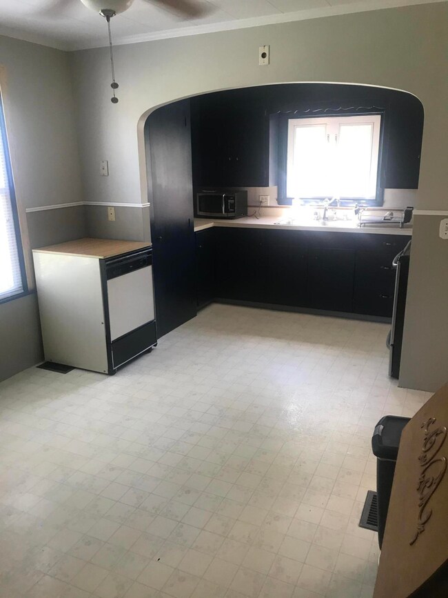 155 Bridge St, Westbrook, ME 04092 - photo 3