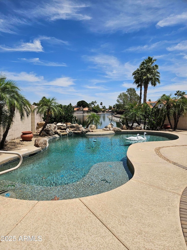 pool 2