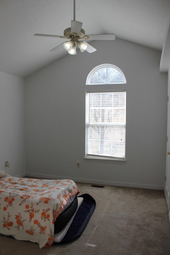 289 jackson bedroom 1