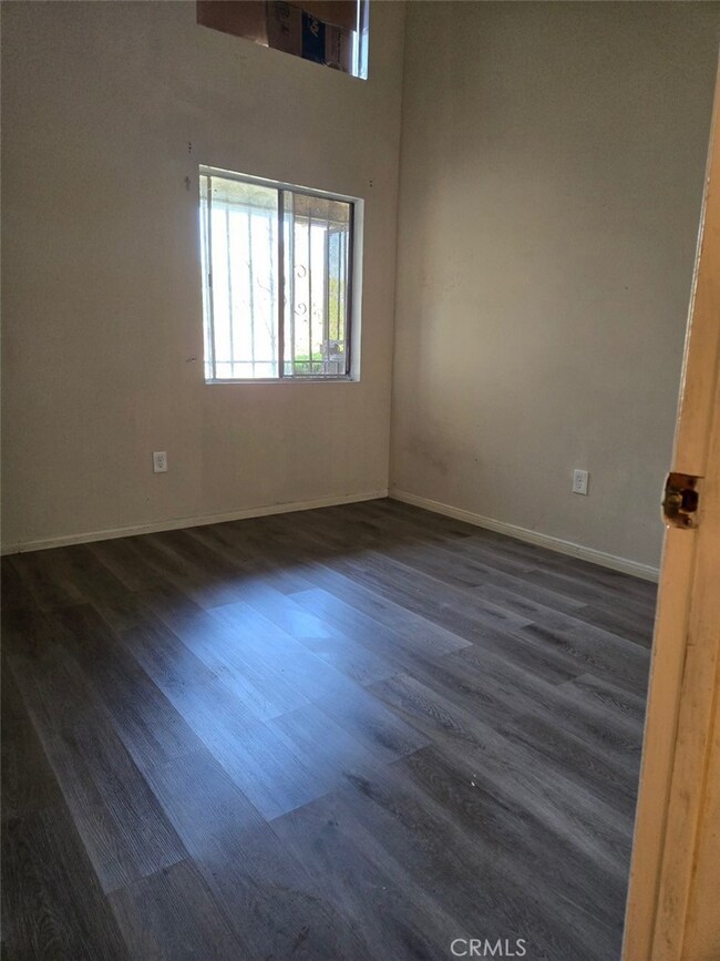 10950 Saticoy St unit 48, Sun Valley, CA 91352 - photo 7