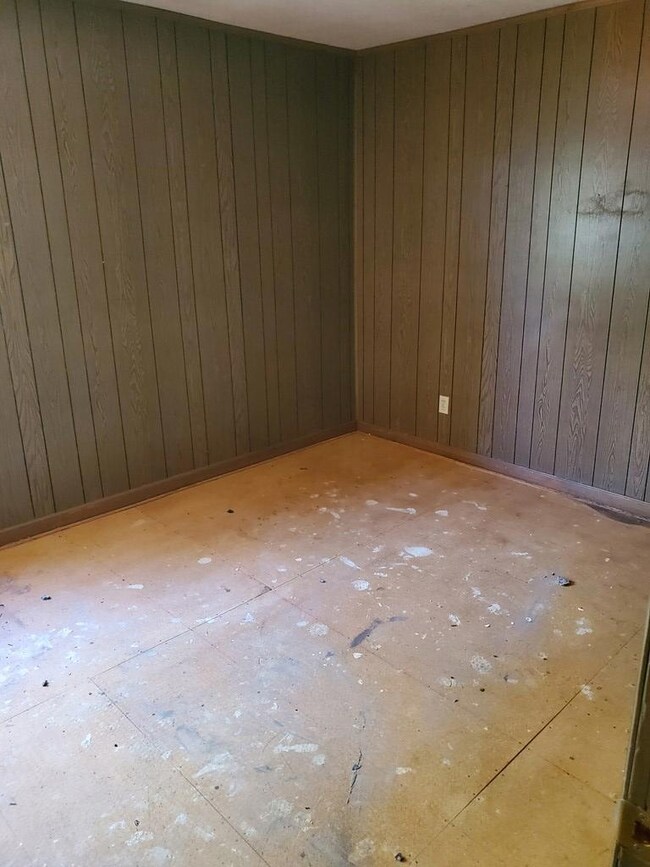 1505 W Highland Ave, Albany, GA 31707 - photo 7