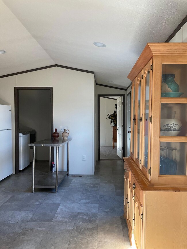 Kitchen/Hallway