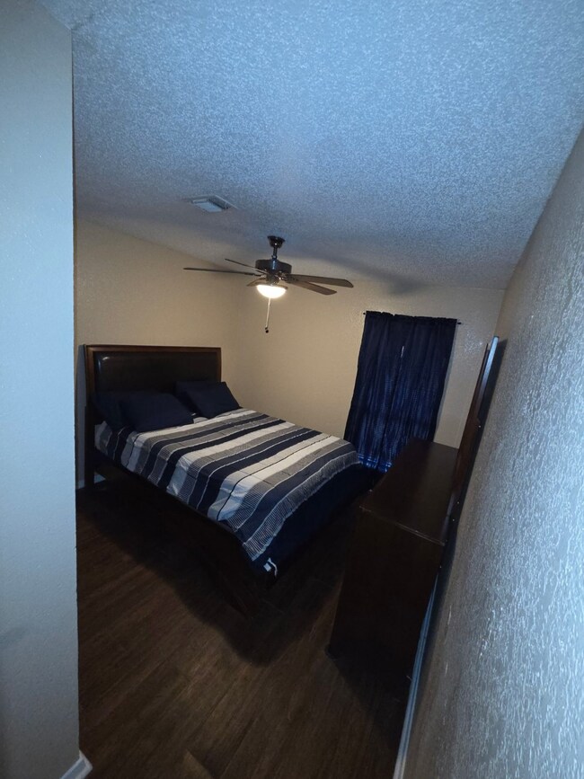 740,742,744 Sycamore St unit 74, Paris, TX 75460 - photo 5