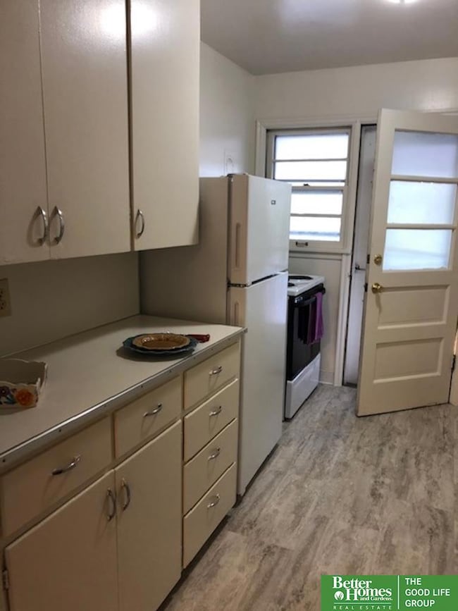 3719 Jones St, Omaha, NE 68105 - photo 3