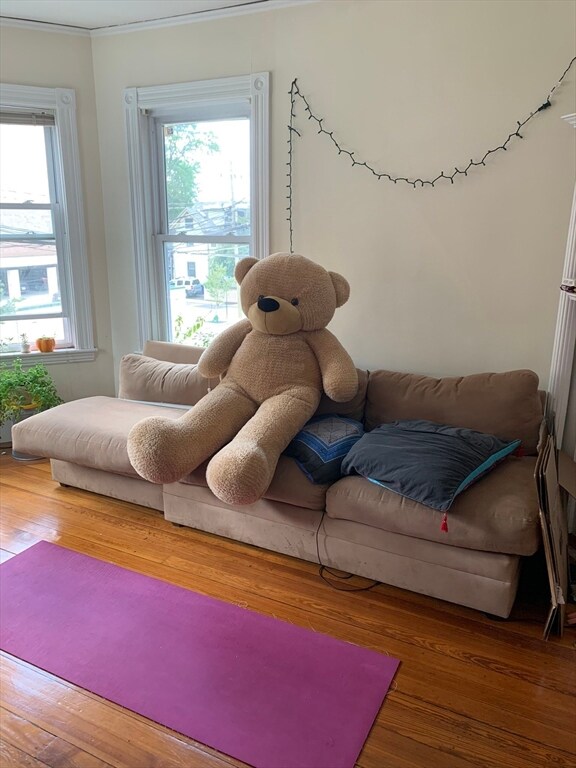 89 Beacon St unit 2, Somerville, MA 02143 - photo 2