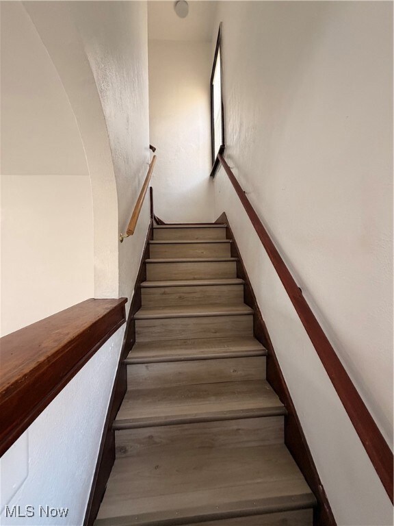 612 Hallie Ave, Akron, OH 44305 - photo 5