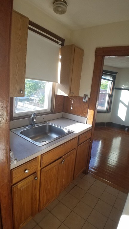 374 Chatham St unit 3, Lynn, MA 01902 - photo 7