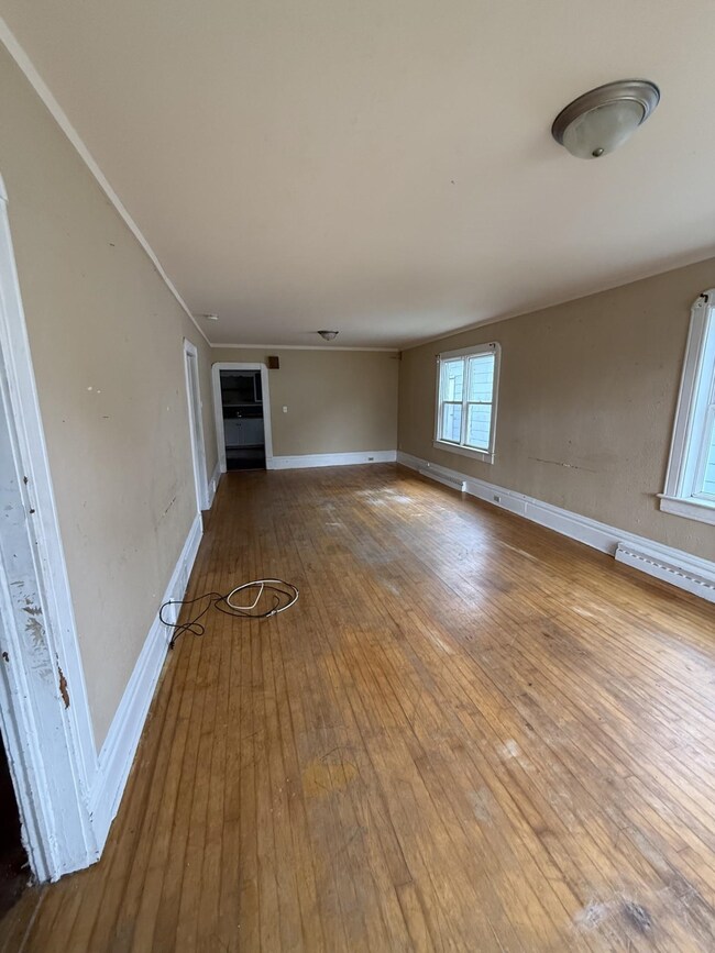 417 3rd St E, Ashland, WI 54806 - photo 3