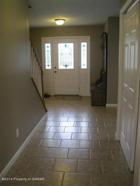 54 Makara Dr, Drums, PA 18222 - photo 7