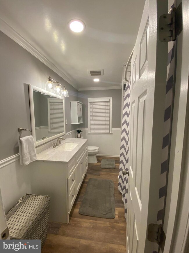 2042 Harry Byrd Hwy, Bluemont, VA 20135 - photo 7