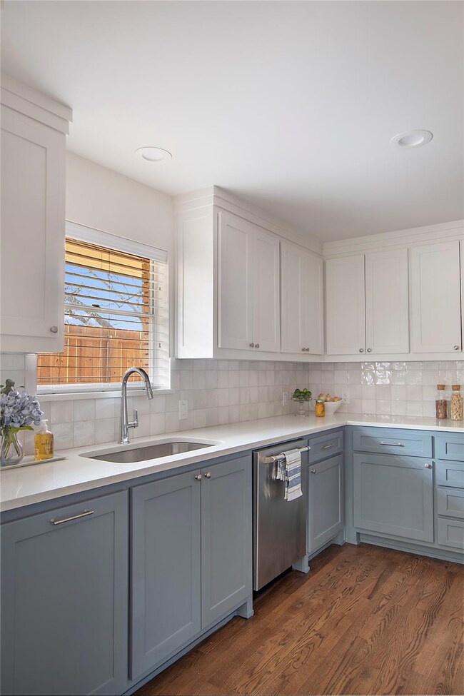 6233 E University Blvd, Dallas, TX 75214 - photo 5