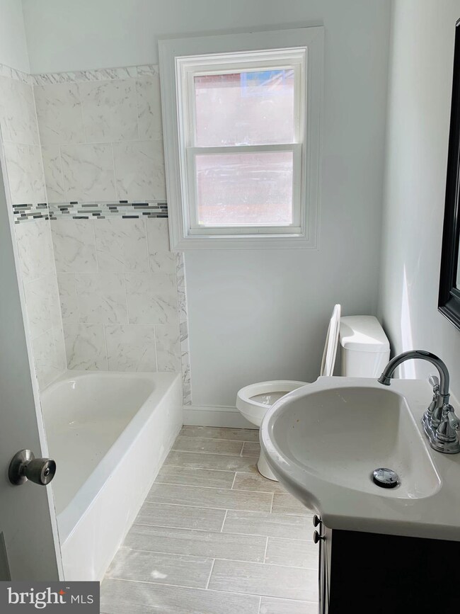 3535 56th St, Hyattsville, MD 20784 - photo 2