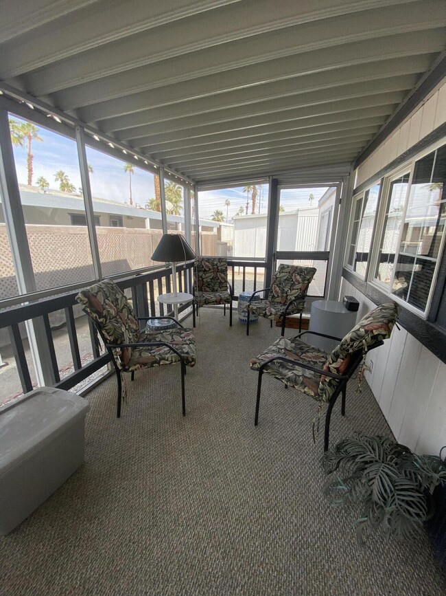 4BF2B975-F7FB-4B4C-AFBC-8161102F4BCC