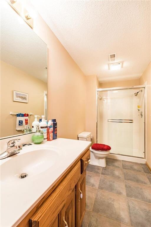 14116 W 56th Ct, Shawnee, KS 66216 - photo 5