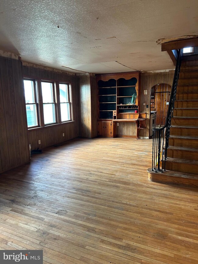 20 E Washington St, Riverside, NJ 08075 - photo 5