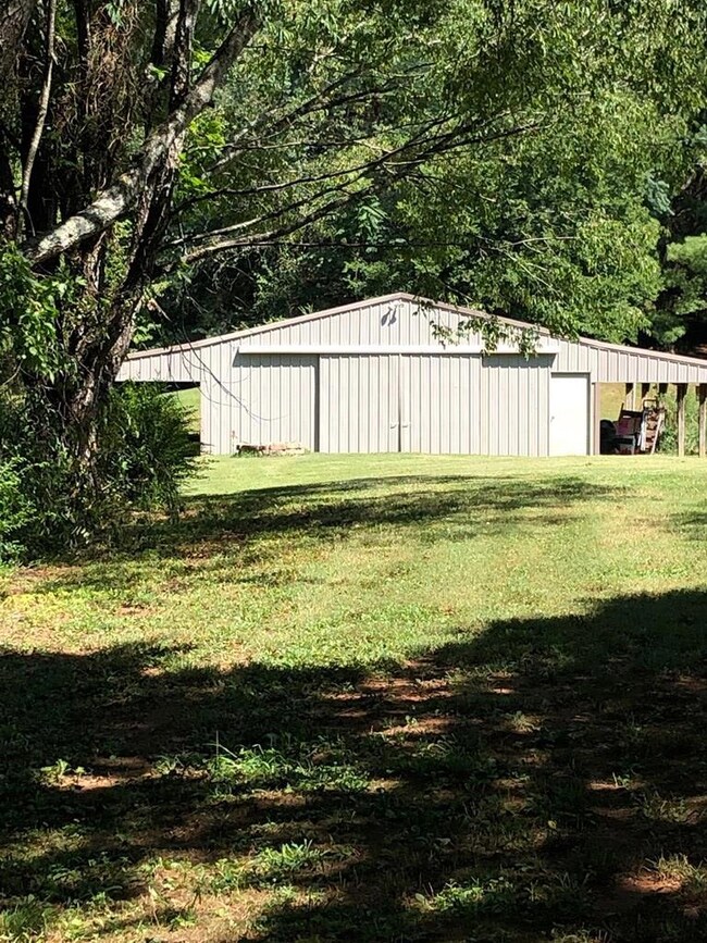 1710 Bob Bullock Rd, Cookeville, TN 38506 - photo 6