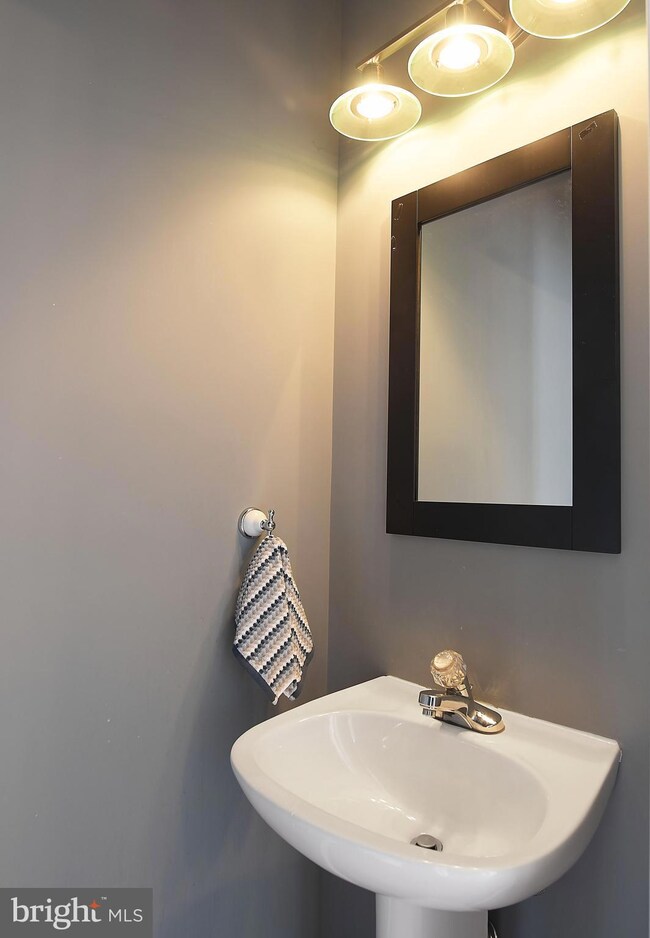 1931 Glenroths Dr, Abingdon, MD 21009 - photo 7