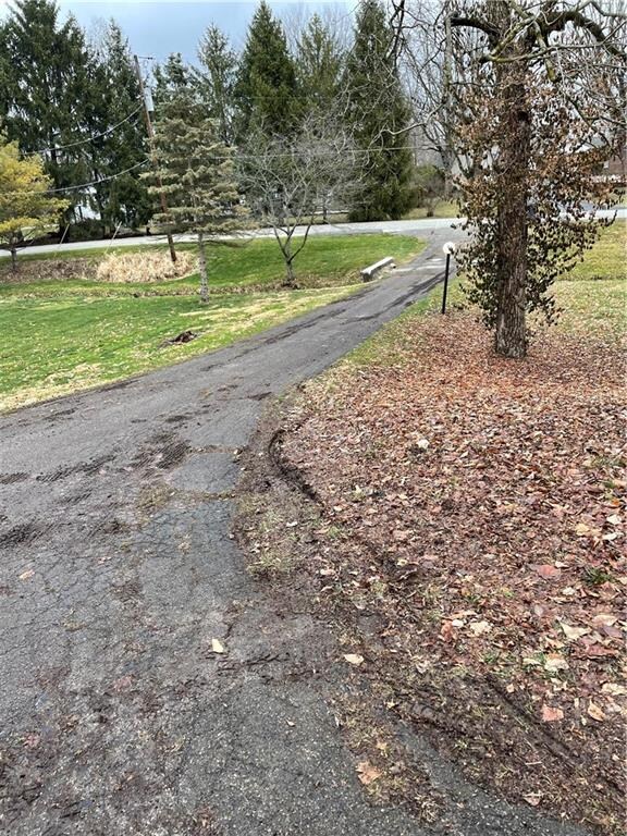 28 Circle Dr, Carmel, IN 46032 - photo 4