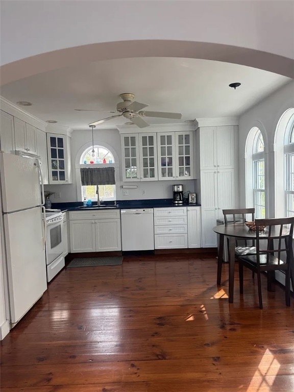 67 Lawrence Ct, Tiverton, RI 02878 - photo 2