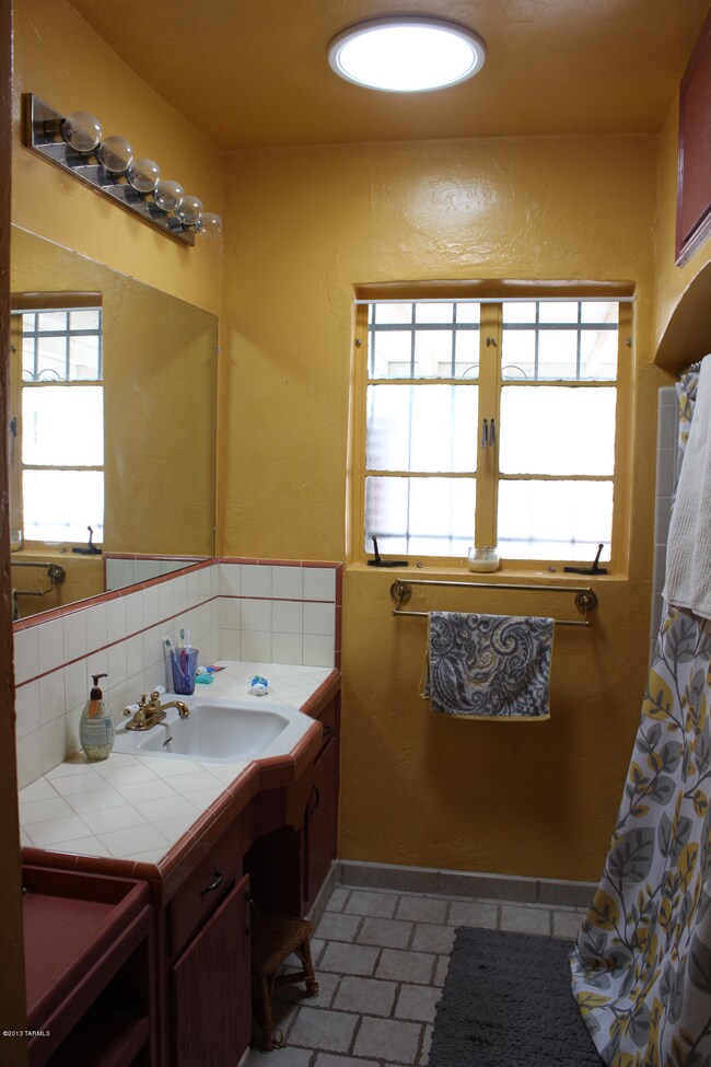 2726 E Seneca St, Tucson, AZ 85716 - photo 2