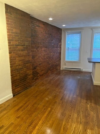 8 Battery St unit 6, Boston, MA 02109 - photo 5