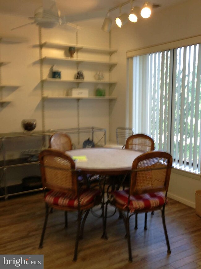 3011 Fallstaff Rd unit 307A, Baltimore, MD 21209 - photo 4