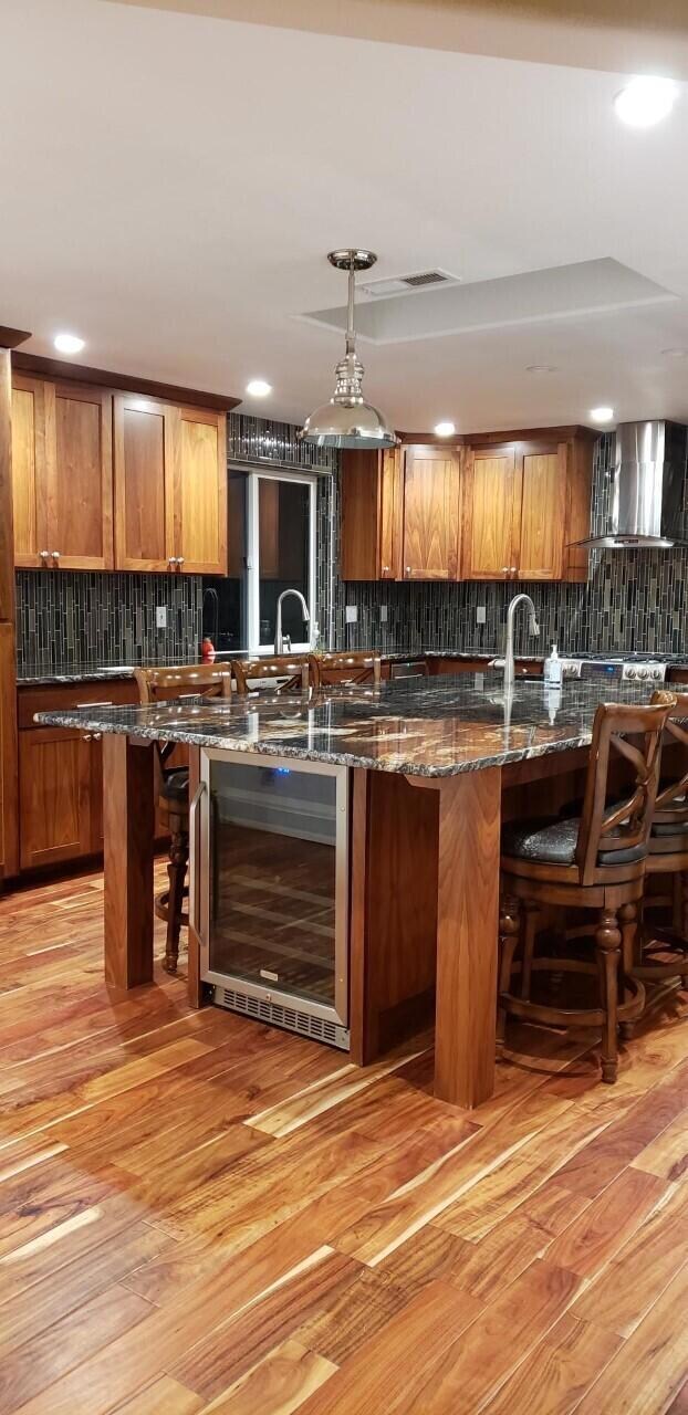 8054 W Evans Creek Rd, Rogue River, OR 97537 - photo 2