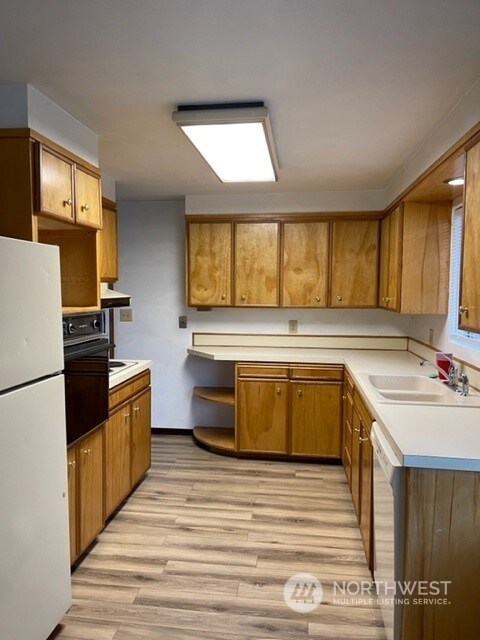 unlisted-address, East Wenatchee, WA 98802 - photo 3