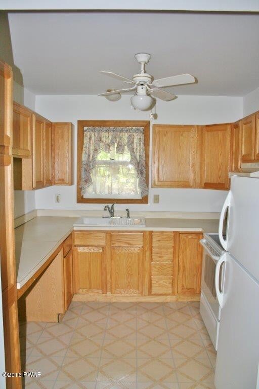 125 Markle Rd, Hawley, PA 18428 - photo 7