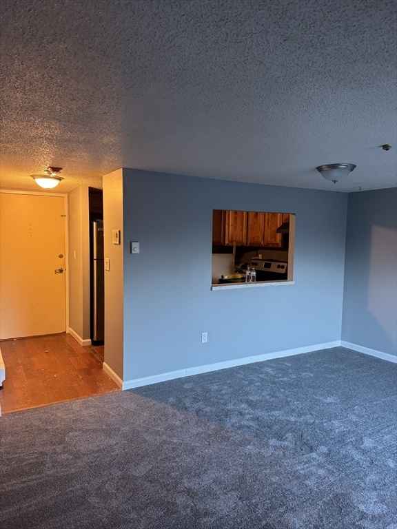 60 Charles St unit 14, Weymouth, MA 02189 - photo 3
