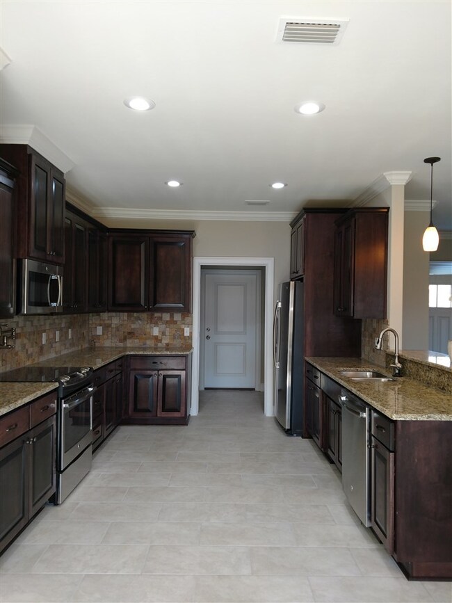 45 Pecan St, Crawfordville, FL 32327 - photo 3