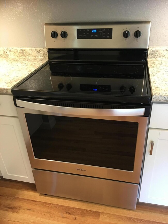 New kitchen stove