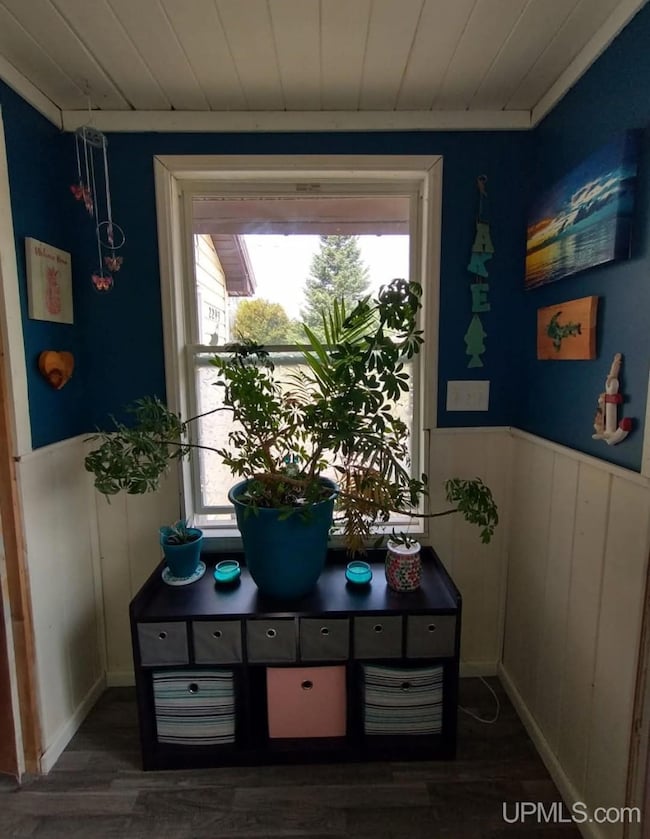 2293 Werner St, Marquette, MI 49855 - photo 5