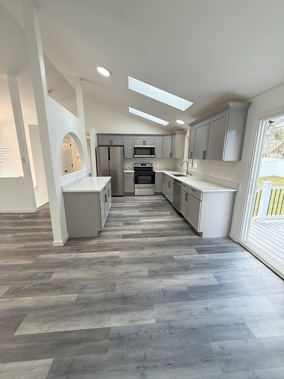 95 Kenberma Rd, Worcester, MA 01604 - photo 4