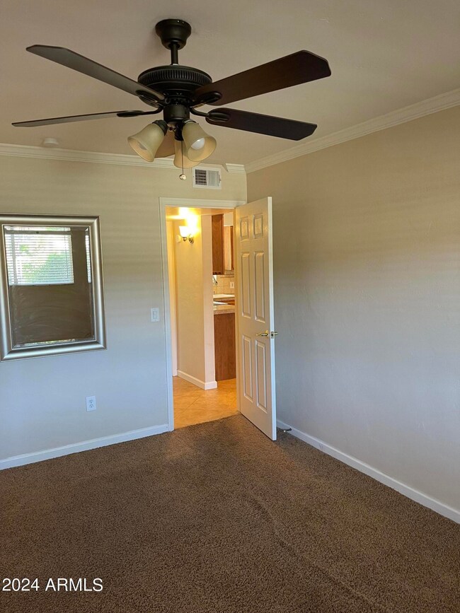 6804 E 2nd St unit 18, Scottsdale, AZ 85251 - photo 6