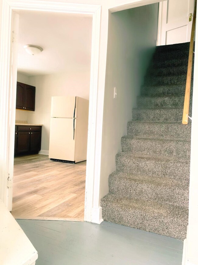 5241 Washington St, Merrillville, IN 46410 - photo 3