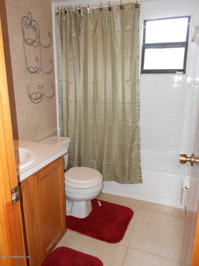 947 Duskin Dr, Jacksonville, FL 32216 - photo 5