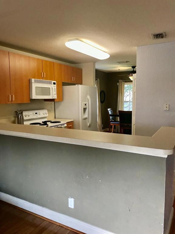 Kitchen Bar