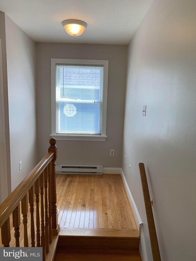 6 Arthur Rd unit REAR, Bryn Mawr, PA 19010 - photo 5