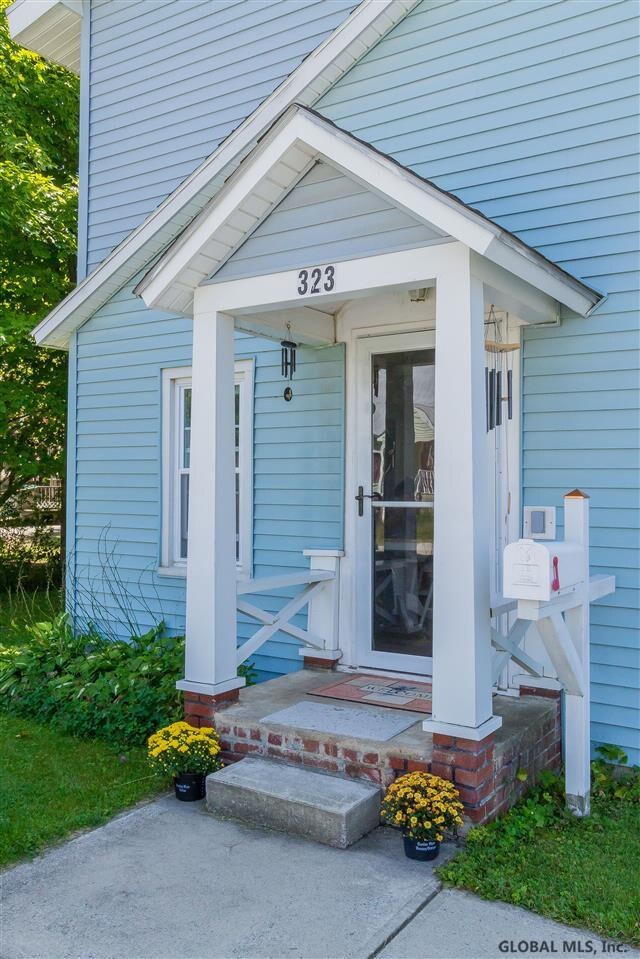 323 W Maple St, Corinth, NY 12822 - photo 3