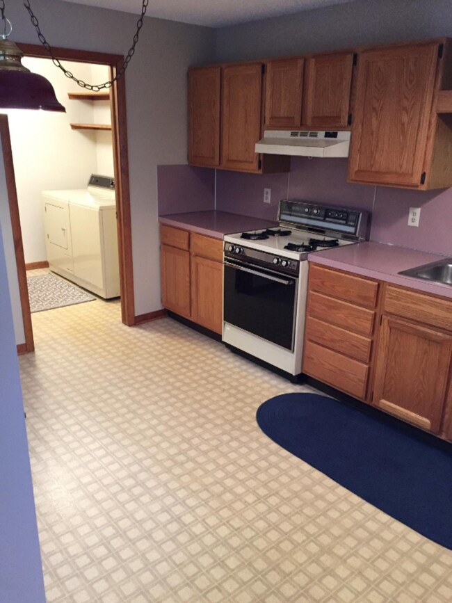 2921 Byron Center Ave SW unit A, Wyoming, MI 49519 - photo 5