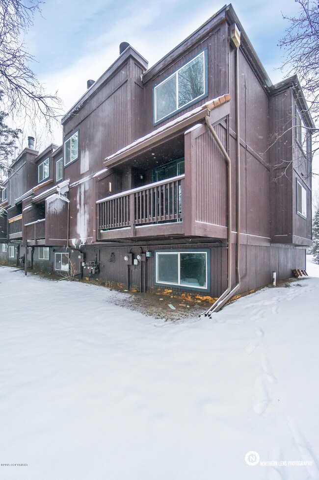 3664 Burl Ct unit 114, Anchorage, AK 99504 - photo 2